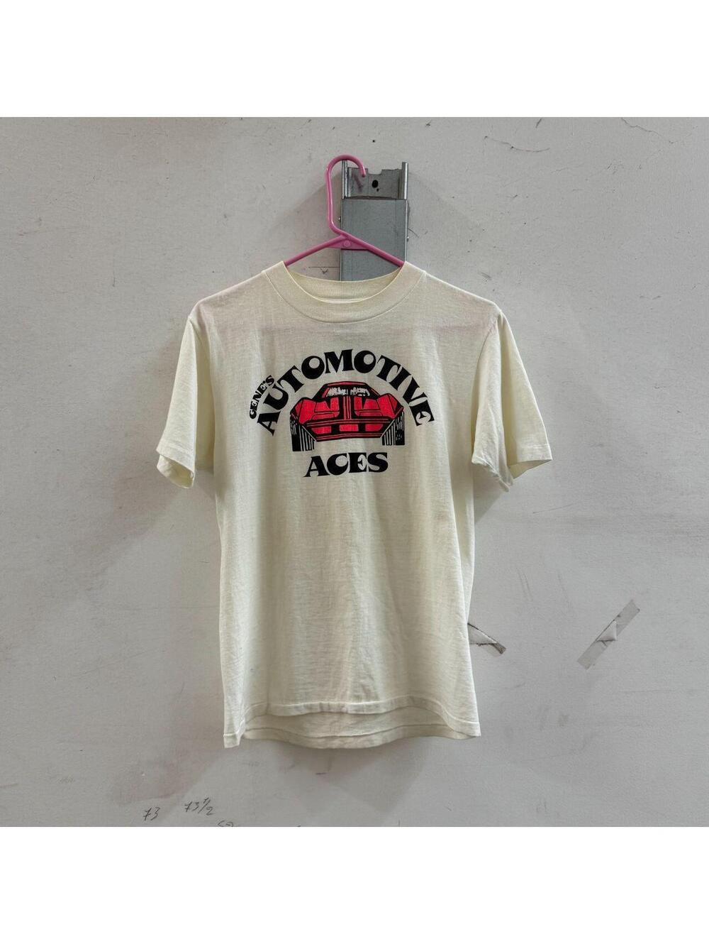 Vintage 1990s Oneita Power-T Automotive Aces Sports Car Graphic T-Shirt